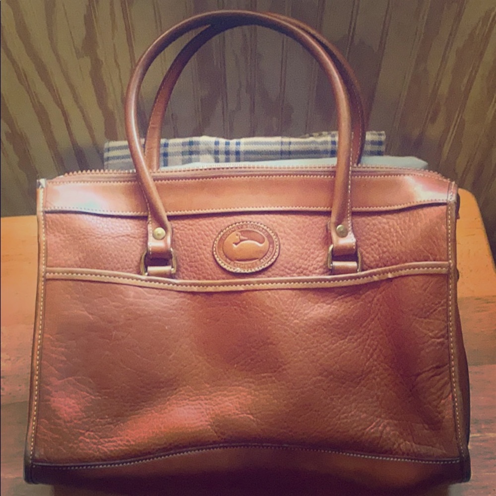 Dooney bourke purse